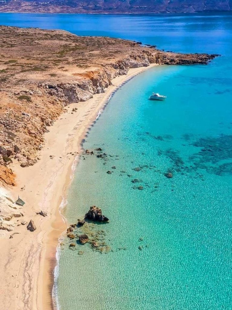 Αρμάθια Κάσου, το νησί με την ωραιότερη παραλία της Μεσογείου